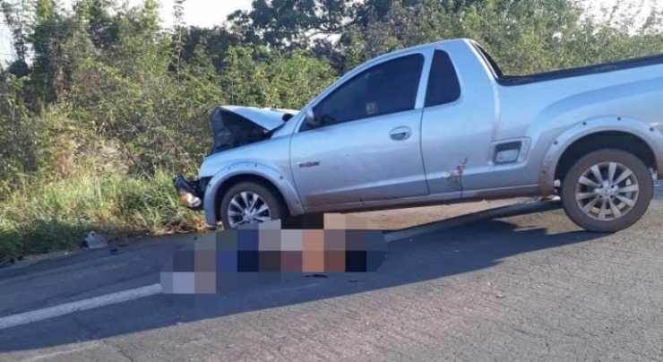 Colisão entre carro e motocicleta deixa vítima fatal na BR-343, em Altos